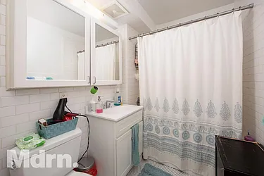 Rented by Mdrn Residential