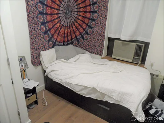 Rented by City Connections Realty | media 25