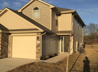 557 Emily Ln, Belton, MO 64012