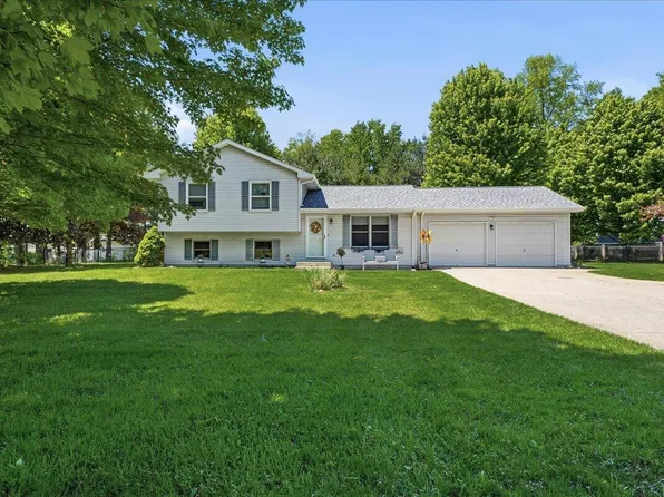 84 S 275 W, Valparaiso, IN 46385