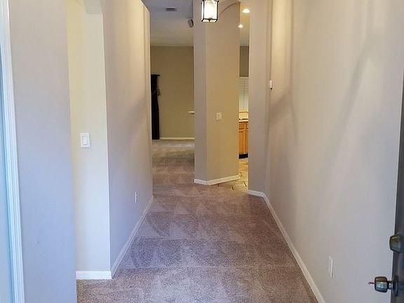 5th image of 1701 Austin Ln