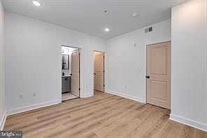 4th image of 2234 N Franklin St #2