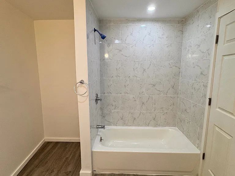 2250 Butler St #103 — Photo 12
