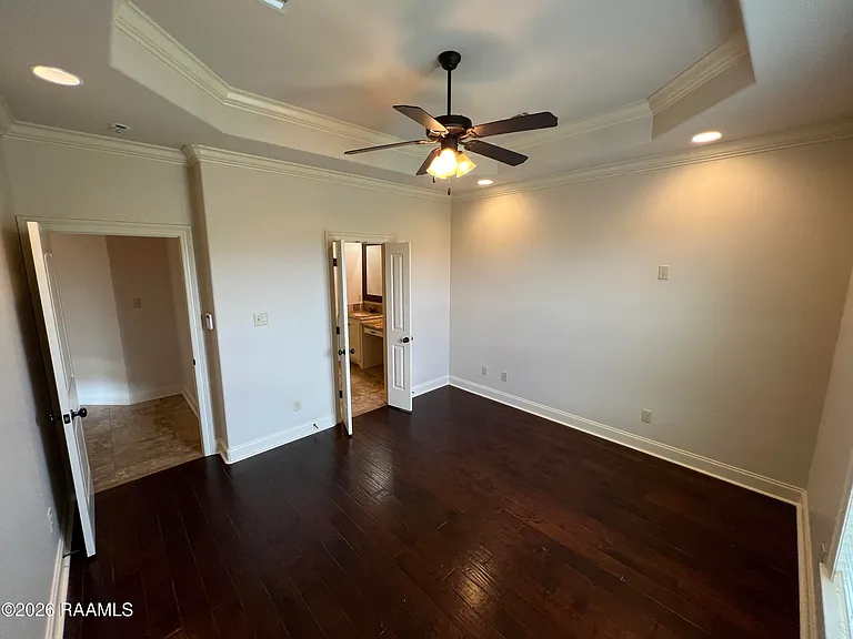 204 Crenshaw Dr — Photo 13