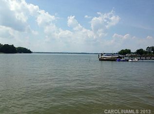 21432 Rio Oro Dr, Cornelius, NC 28031