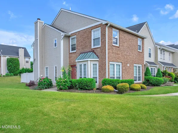 79 Dartmouth Pl, Morganville, NJ 07751