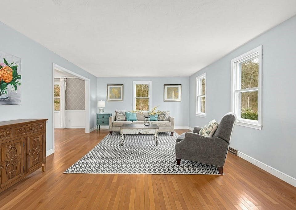 396 Whitney St, Northborough, MA 01532 Zillow