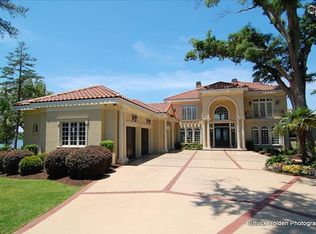 110 Crowne Pointe Dr, Lexington, SC 29072