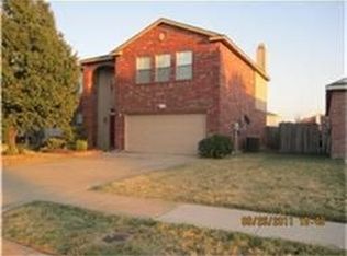 1113 Pullman Dr, Saginaw, TX 76131