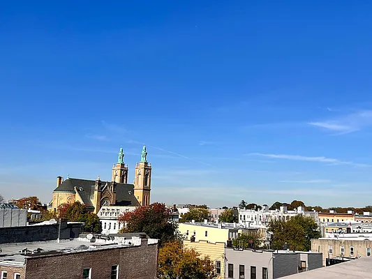 Rented by ERNY LLC | media 25