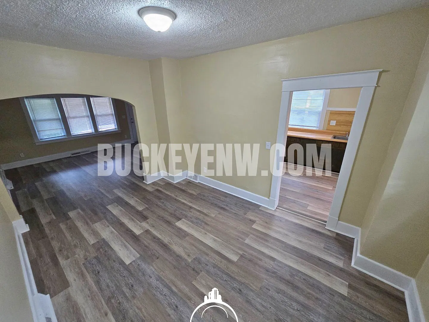 3 Bedroom House — Photo 4