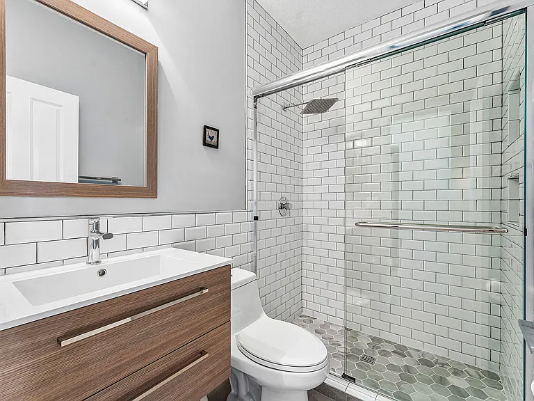 295 NE 5th Ave #22 — Photo 27