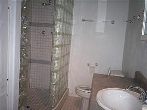 4th image of 700 Circle Dr
