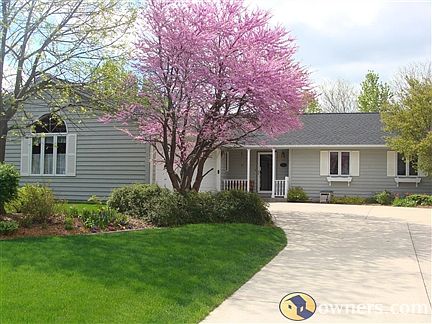 1385 James Circle, front view of house