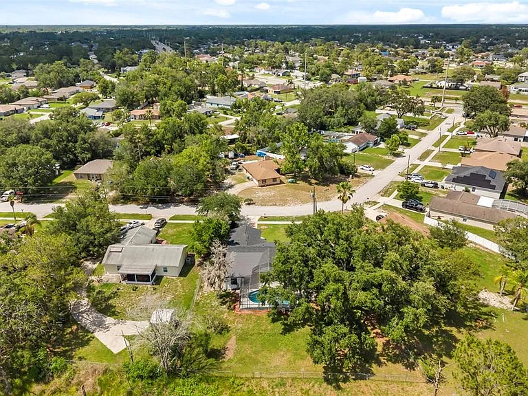 3007 Fayson Cir — Photo 43