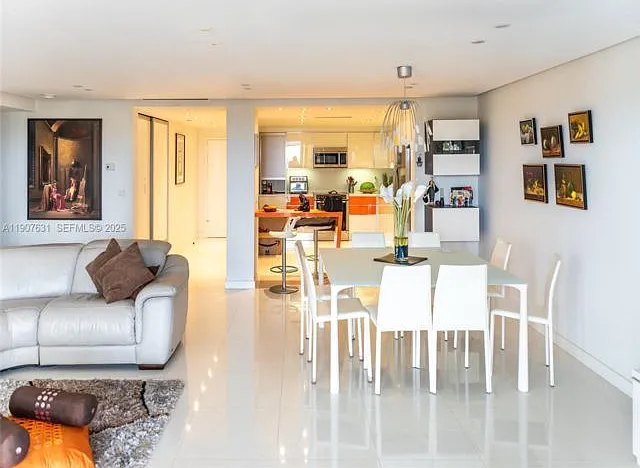 8877 Collins Ave — Photo 13