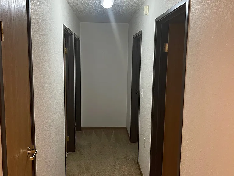 209 5th St S #202 — Photo 9