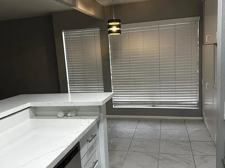 1701 W Tuckey Ln #209 — Photo 3