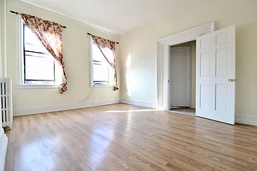 Rented by New York Realty Minimax Inc