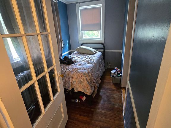 5th image of 4 Cedar Ln Floor 2