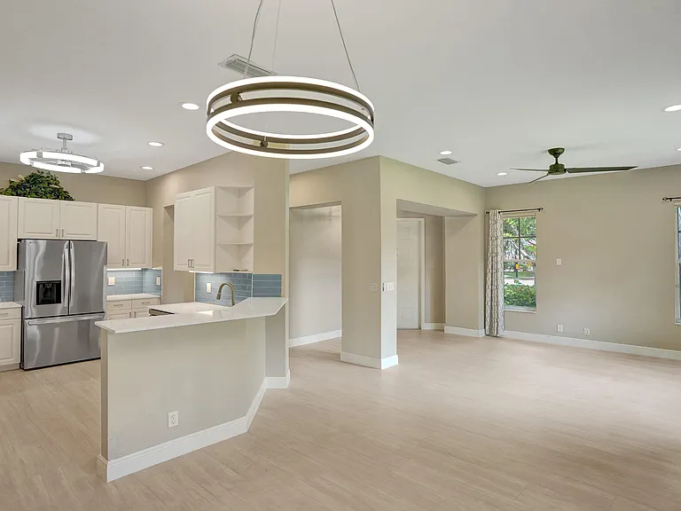 5779 NW 120th Ave — Photo 9