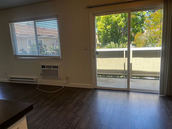 5th image of 1988 Bellomy St APT 15