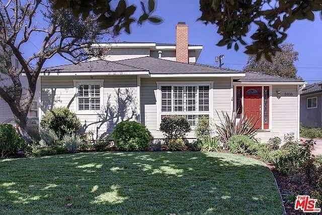 1st image of 8406 McConnell Ave