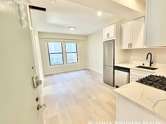 3rd image of 537 Taylor St #605