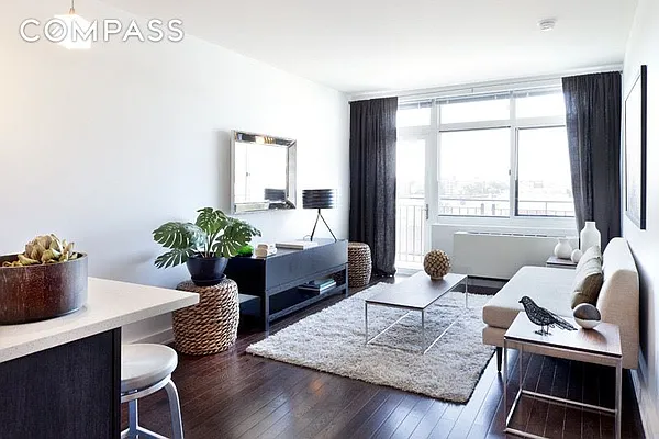 Rented by Compass | media 19