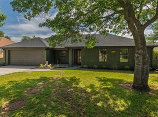 5728 Caracas Dr, North Richland Hills, TX 76180