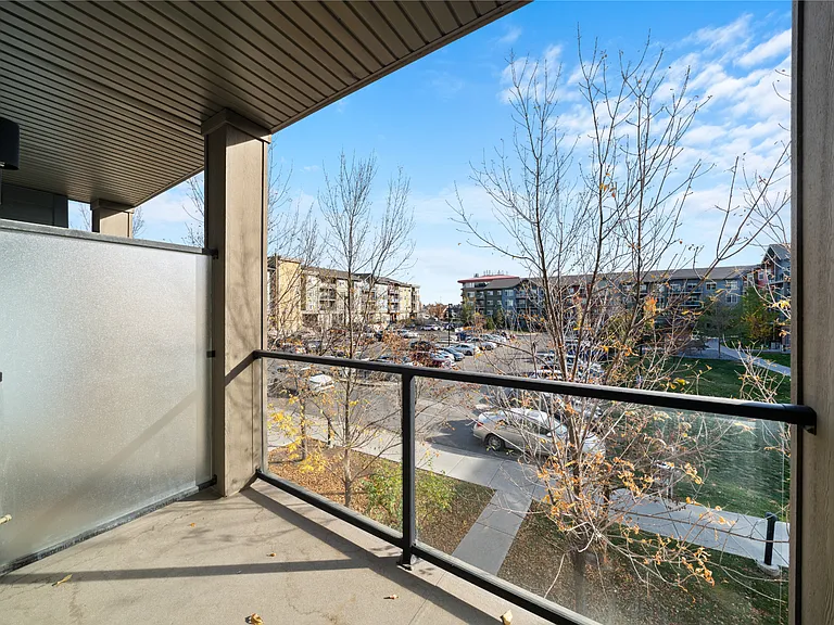 104 Mackenzie Way SW — Photo 27
