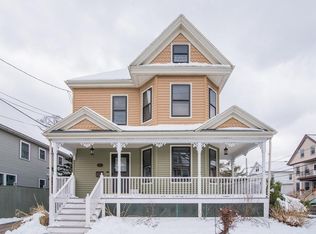 58 Hewlett St, Roslindale, MA 02131
