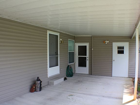 2nd image of 567 Cheyenne Dr