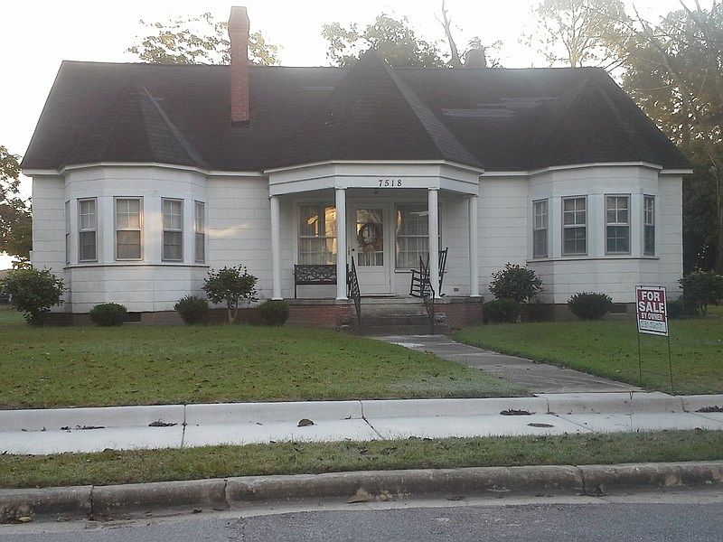 Our Home : The front view of our Victorian style home with awesome Gables.