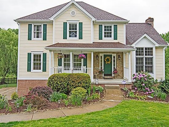 1st image of 218 Elmhurst Cir