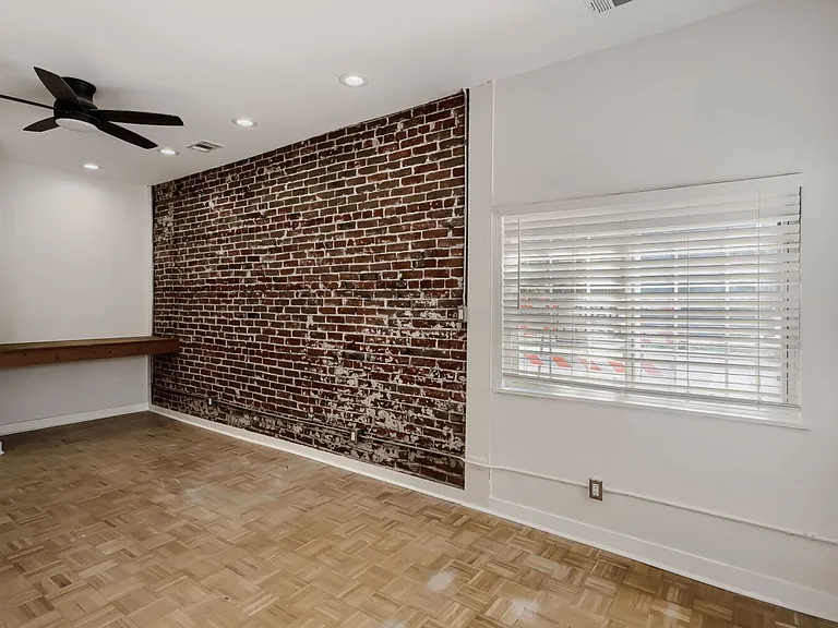 Utica Duplex — Photo 7