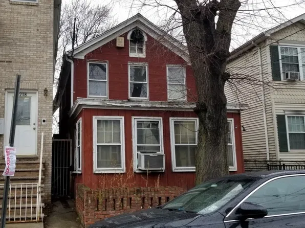 216 Fulton Ave, Jersey City, NJ 07305
