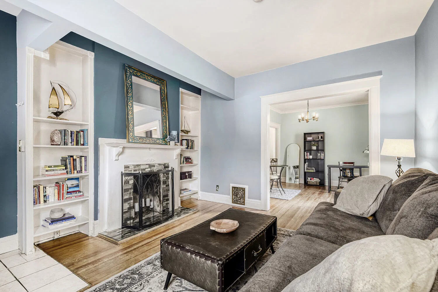 1 bed, 1096 sqft, $2,400 — Photo 1