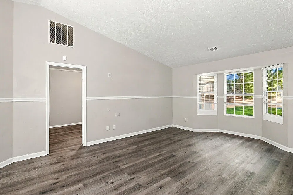 3 bed, 2.0 bath, 1492 sqft, $1,855 — Photo 4