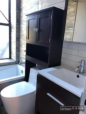Rented by Urban Pads | media 10