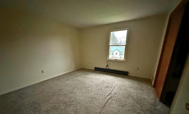 4 Marsh St #4 — Photo 2