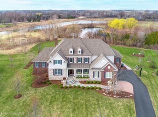 6 Shenandoah Cir, South Barrington, IL 60010