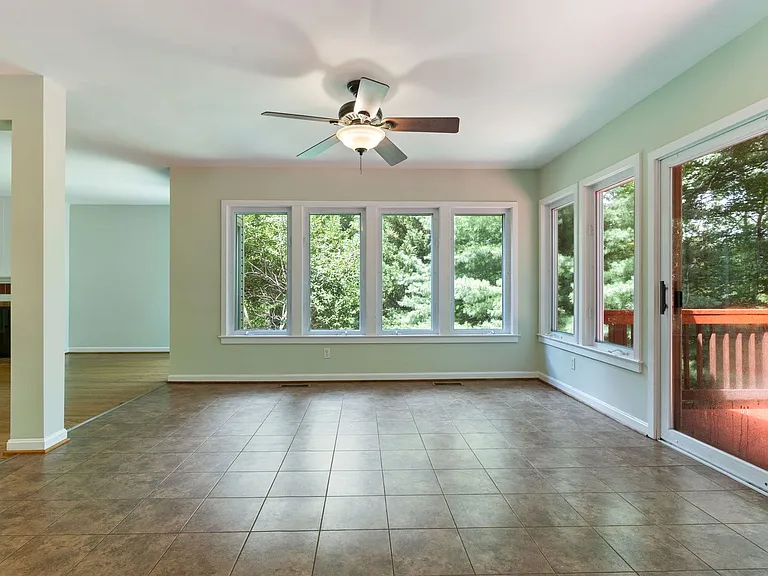 2206 N Taft St — Photo 12