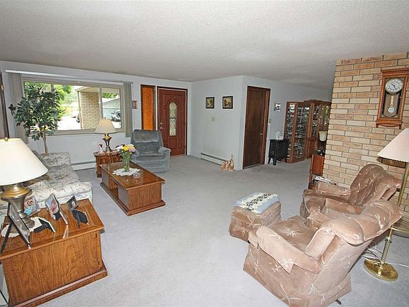 4th image of 532 Oriole Dr