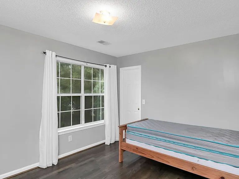 109 Gibson Forest Dr — Photo 24