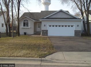 336 Pheasant Dr, Sartell, MN 56377