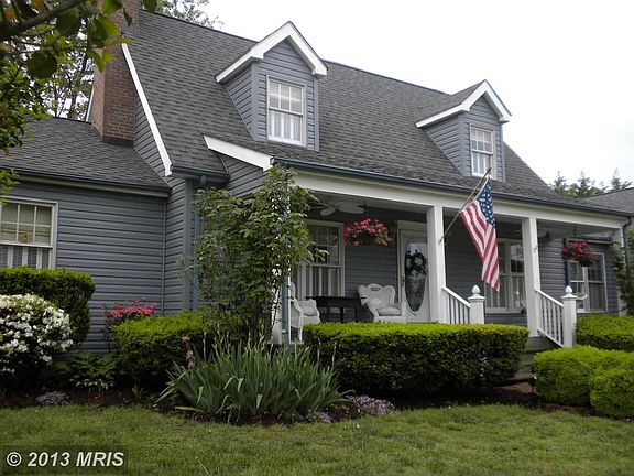 2nd image of 513 Broadcreek Dr