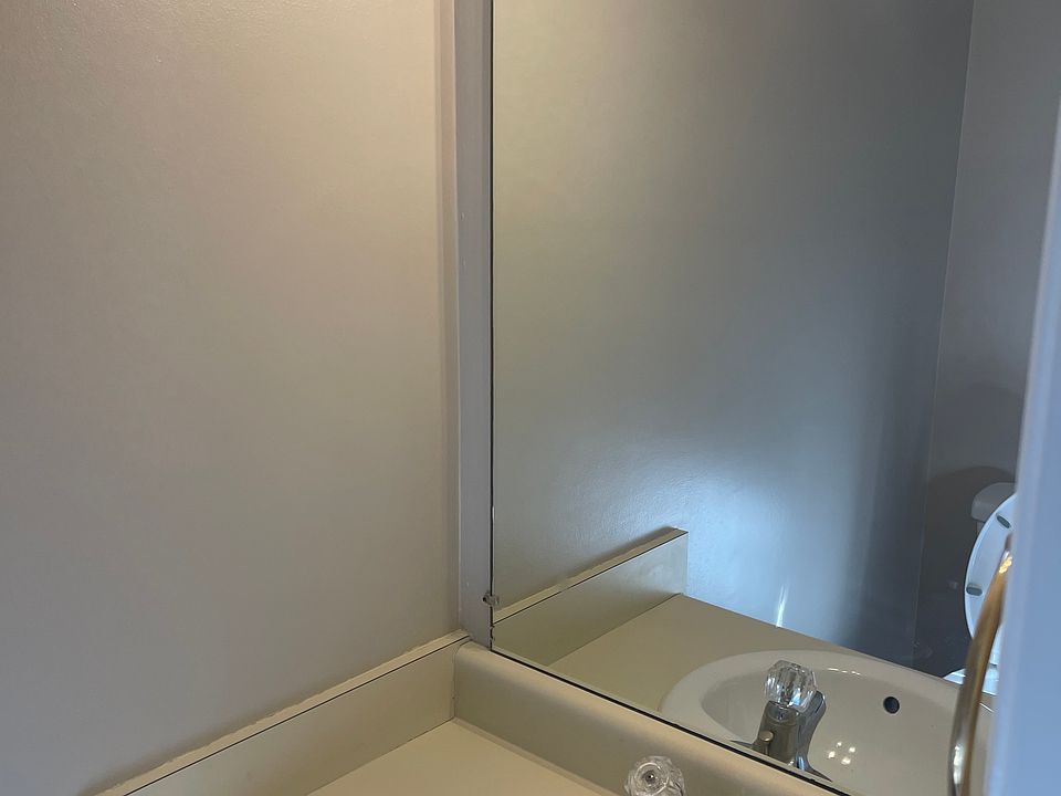 1st image of 217 Arrowhead Dr #217