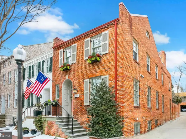 3323 Reservoir Rd NW, Washington, DC 20007