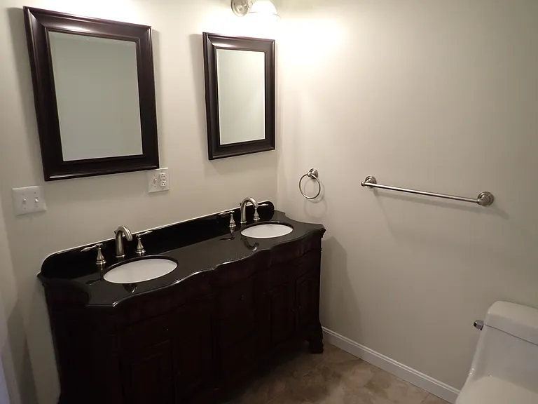 104 Crescent St #2 — Photo 8